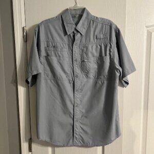 Reel Legends Saltwater II  Men's Button Down Shirt Medium Vented Short Sleeve